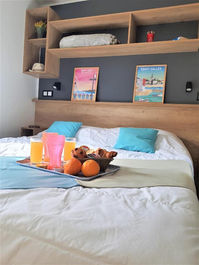 Camping La Plage Сент-Илер-де-Рие Екстериор снимка